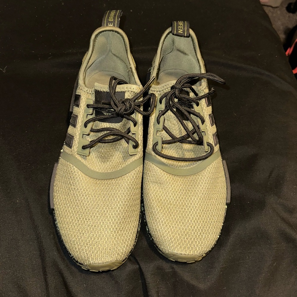 Olive Green Men's Adidas Nmd_r1 Shoes - Gem